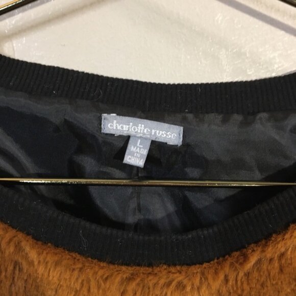 Charlotte Russe Pullover Sweatshirt - Picture 3 of 4